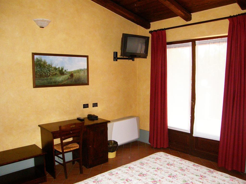 Agriturismo Greppi Crescentino ห้อง รูปภาพ
