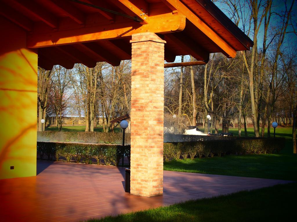 Agriturismo Greppi Crescentino ภายนอก รูปภาพ