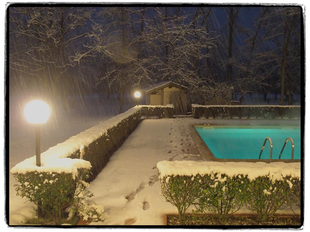 Agriturismo Greppi Crescentino ภายนอก รูปภาพ