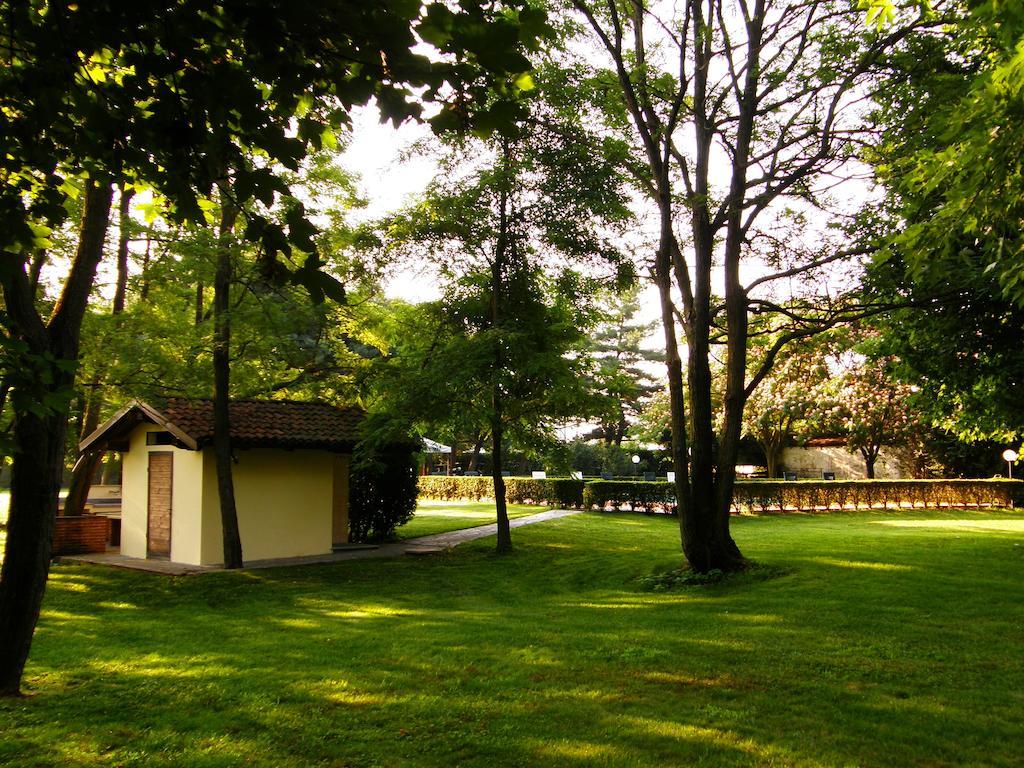 Agriturismo Greppi Crescentino ภายนอก รูปภาพ