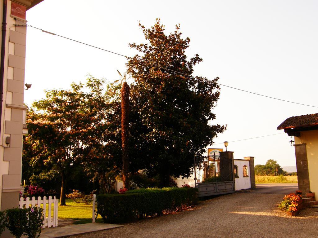 Agriturismo Greppi Crescentino ภายนอก รูปภาพ
